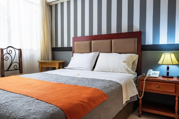 Recreo Hotel image 18